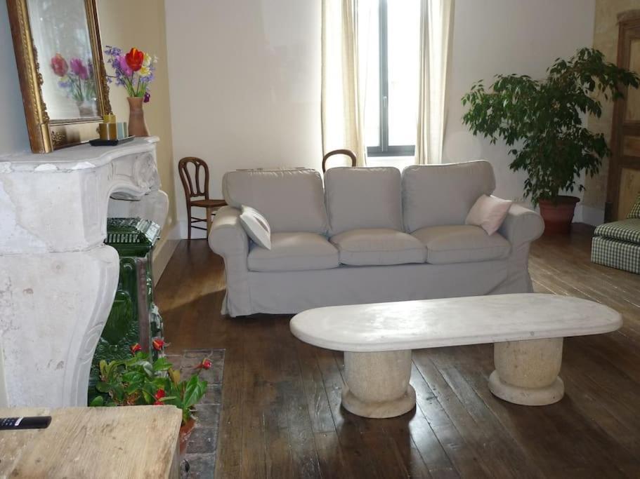 Le Presbytere - Touillon, Jacuzzi, 4 Chambres Pour 10 Exterior photo