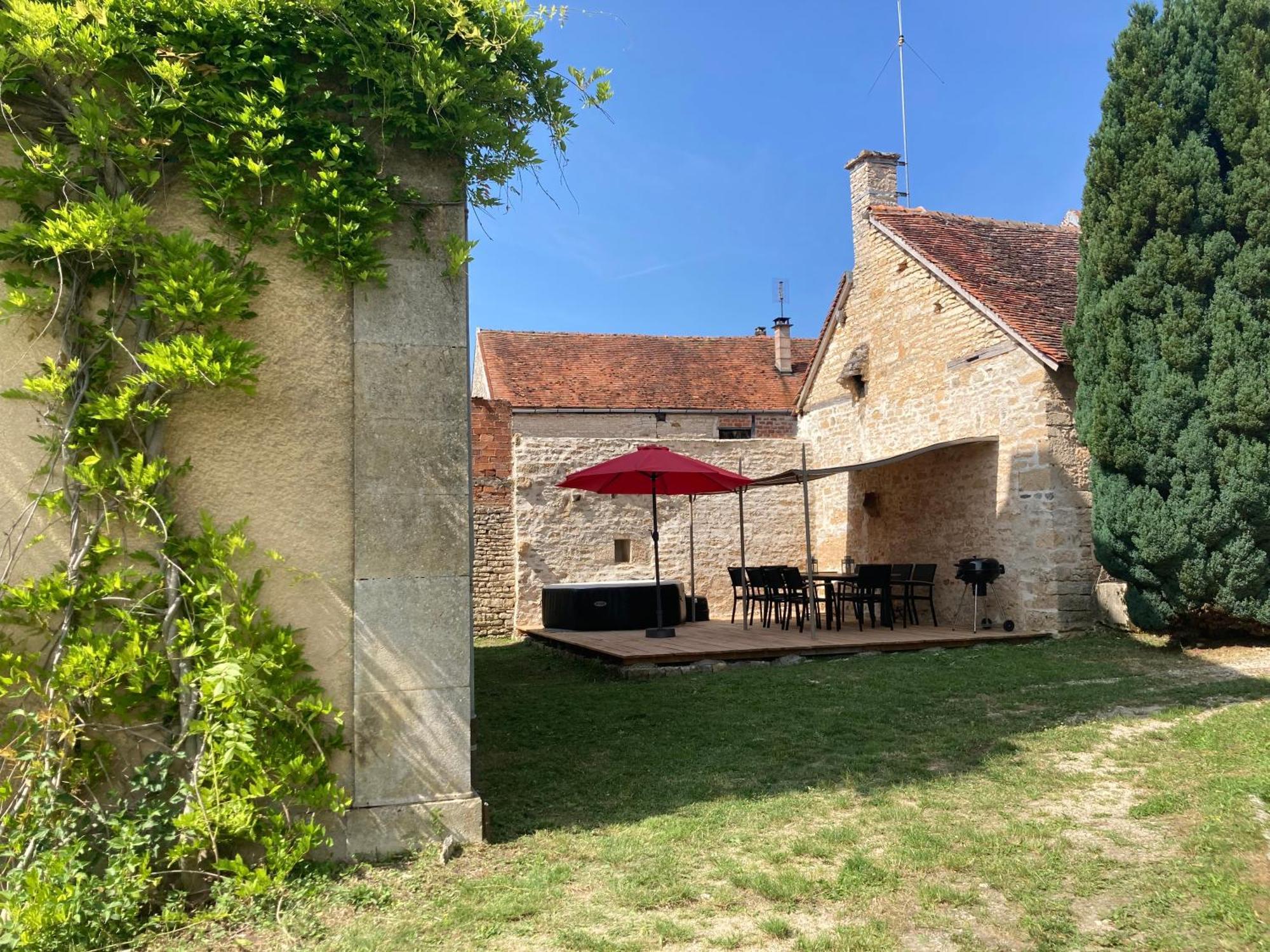 Le Presbytere - Touillon, Jacuzzi, 4 Chambres Pour 10 Exterior photo